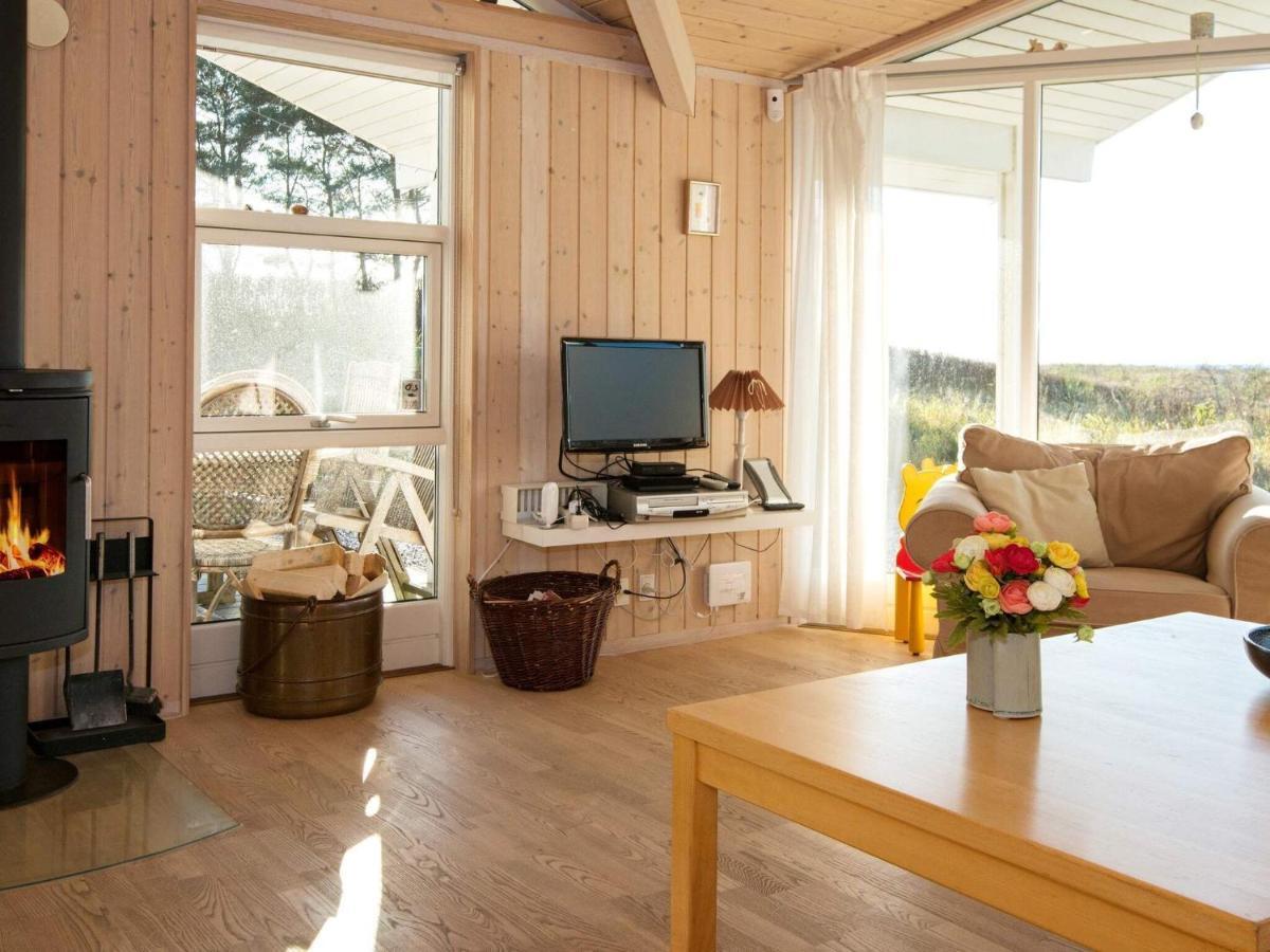 6 Person Holiday Home In Knebel Ørby Rum bild